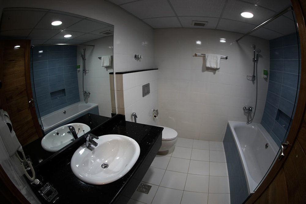 Al Reef Hotel Маскат Экстерьер фото